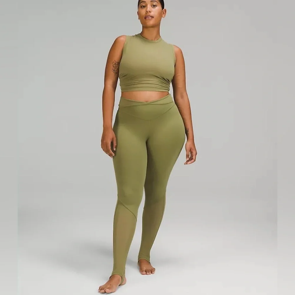 (B51) Lululemon Nulu and Crisscross Mesh Stirrup Tight Bronze Green, Sz 10, NWT